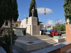monumento_ai_caduti_africo.jpg